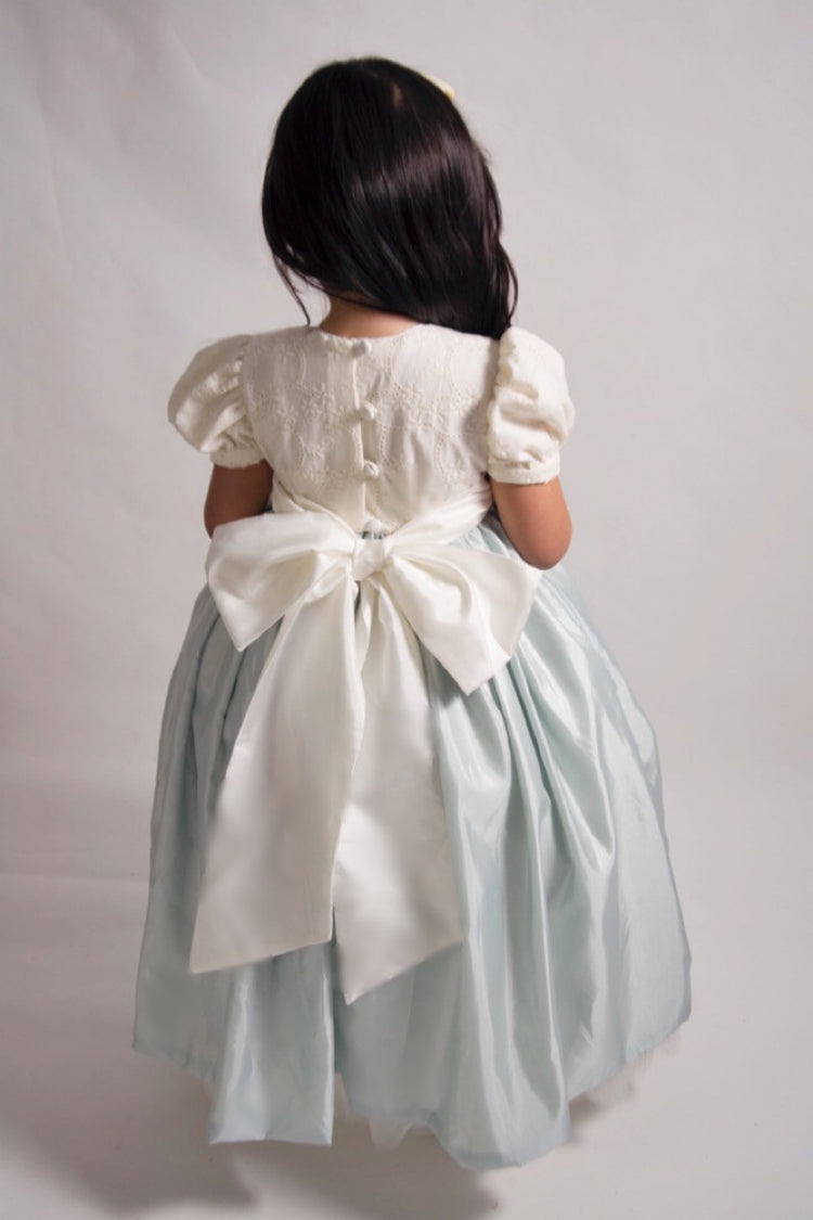 EID dresses in UK, EID dresses in Miami, EID dresses in Ireland, EID dresses Liverpool, EID dressed in New Jersey, EID dresses in London, EID dresses in Scotland, EID dresses in Ireland, EID dresses Liverpool, EID dressed in Illinois, EID dressed in Virginia, EID dressed in New York,  EID dressed in New Jersey, EID dressed in Texas, EID dressed in Michigan, EID dressed in Florida, EID dressed in Delaware, EID dressed in California